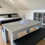 Treis Apartamento