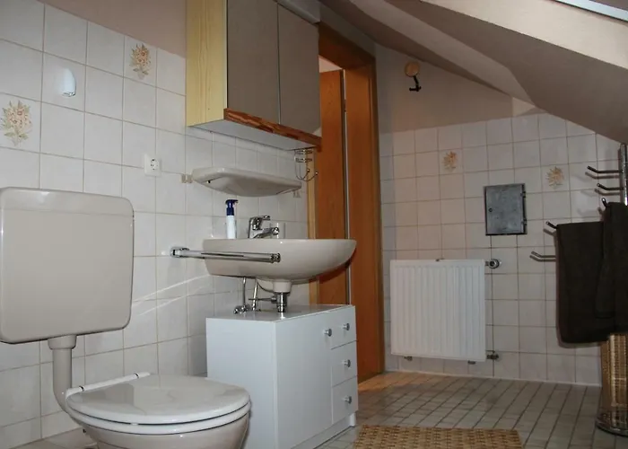 Treis アパート *